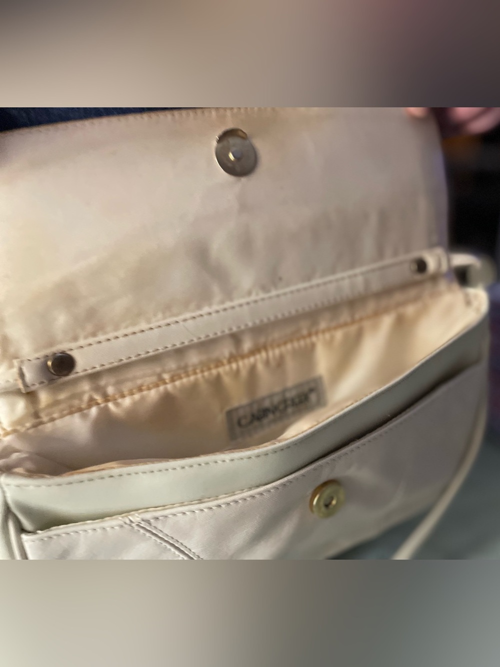 Cream colored genuine leather clutch/ shoulder bag. - Picture 5 of 7